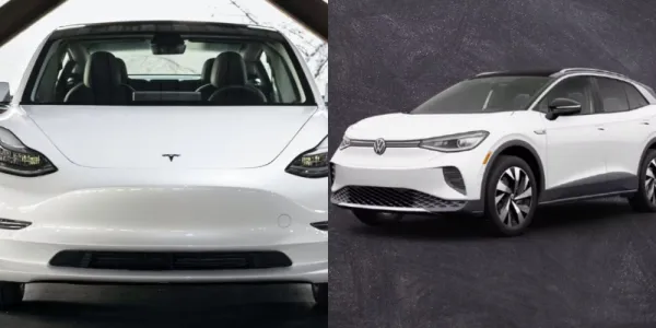   テスラとフォルクスワーゲン EV の分割画像。