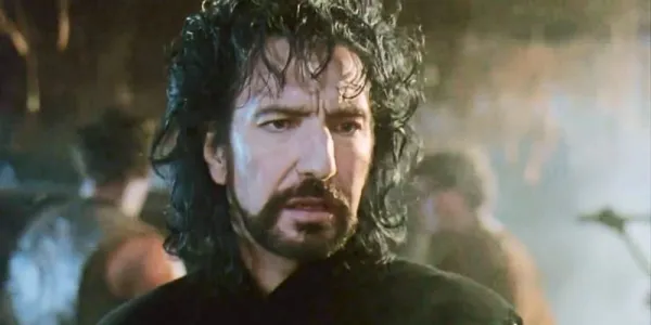   『Robin Hood: Prince of Thieves』で不機嫌そうに見えるノッティンガムの保安官を演じるアラン・リックマン