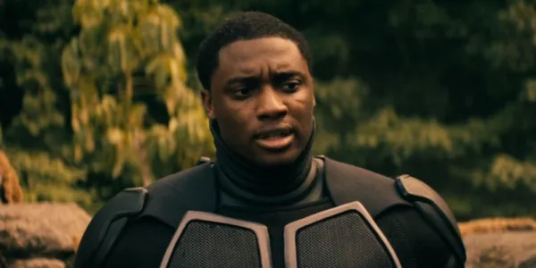   「ザ・ボーイズ」でブラック・ノワールを演じるフリッツ・クレヴァンス・デスティーン