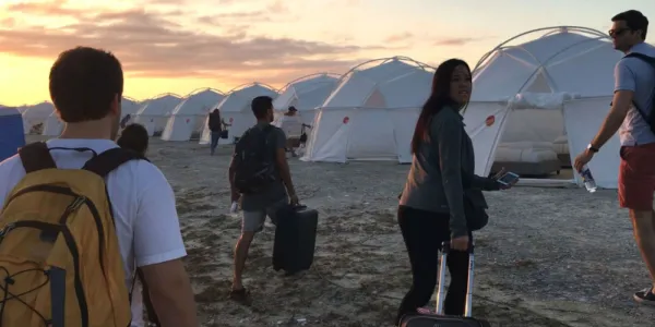   決して起こらなかった最大のパーティーFyre
