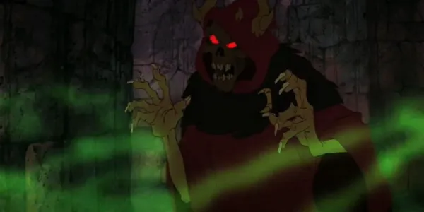   The Black Cauldron で緑の煙に囲まれた角のある王