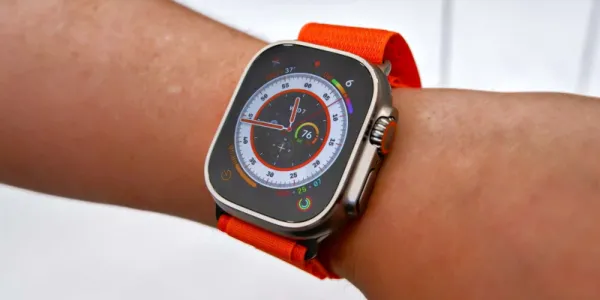   Apple Watch Ultra スマートウォッチの画像