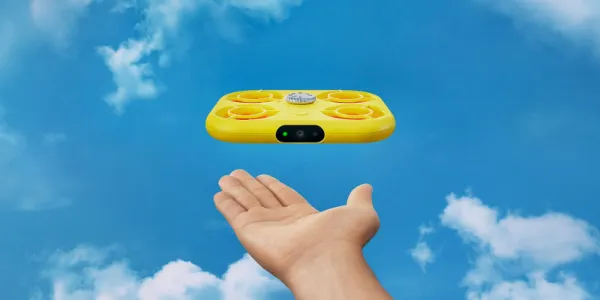   スナップチャット's Pixy drone