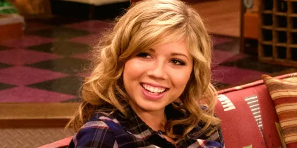   ジェネット・マッカーディ サム・パケット iCarly