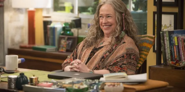   キャシー・ベイツがNetflixに出演's Disjointed